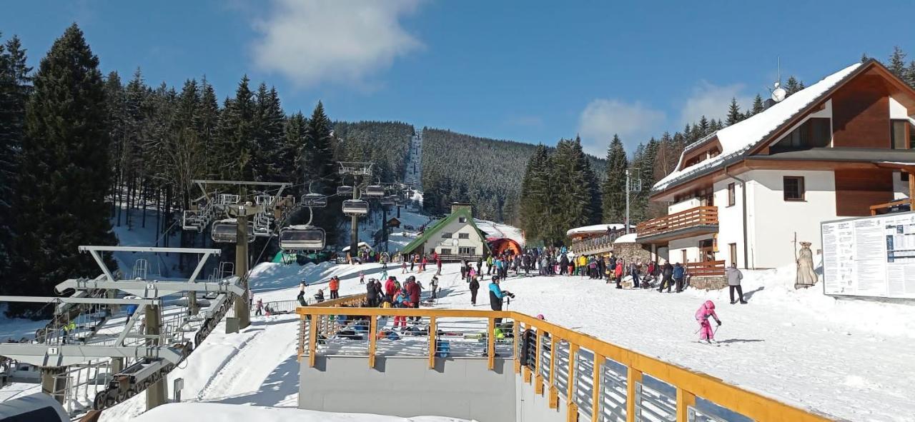 Apartmán Nad terasou Říčky Esterno foto